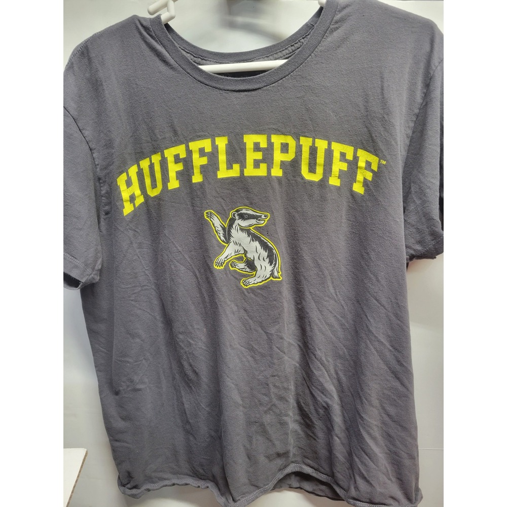 Harry Potter Hufflepuff Graphic T-Shirt distressed XL Cotton Badger Tee